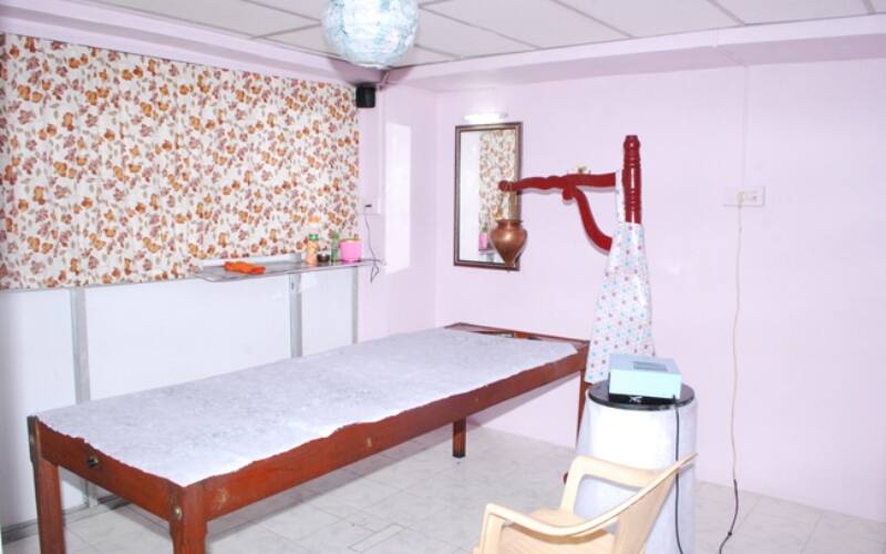 Goldan Parks Inn, Kodaikanal 5